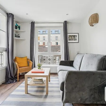 1Br Near Republique *